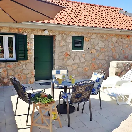 Σπίτι διακοπών In Jusupi Near Mala Paklenica Park *