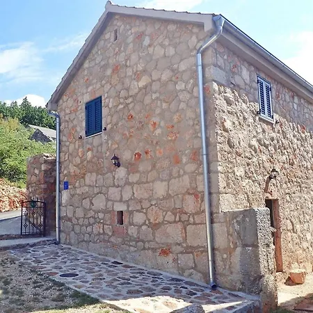 In Jusupi Near Mala Paklenica Park 度假居