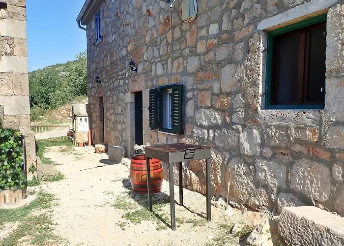 In Jusupi Near Mala Paklenica Park Σπίτι διακοπών Seline