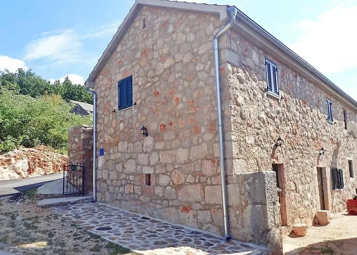 In Jusupi Near Mala Paklenica Park Holiday home